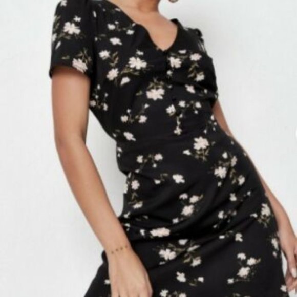 MISSGUIDED Half Button Tea Dress Ditsy Floral - Picture 1 of 7